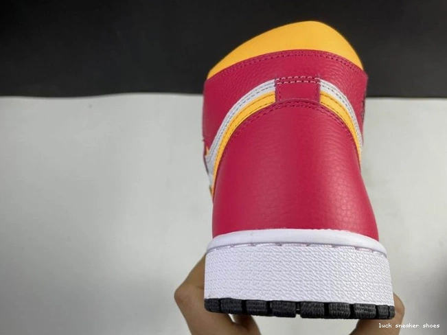 Rep LUCY Red OGLight 555088-603 Jordan 1 Air High Fusion 0807
